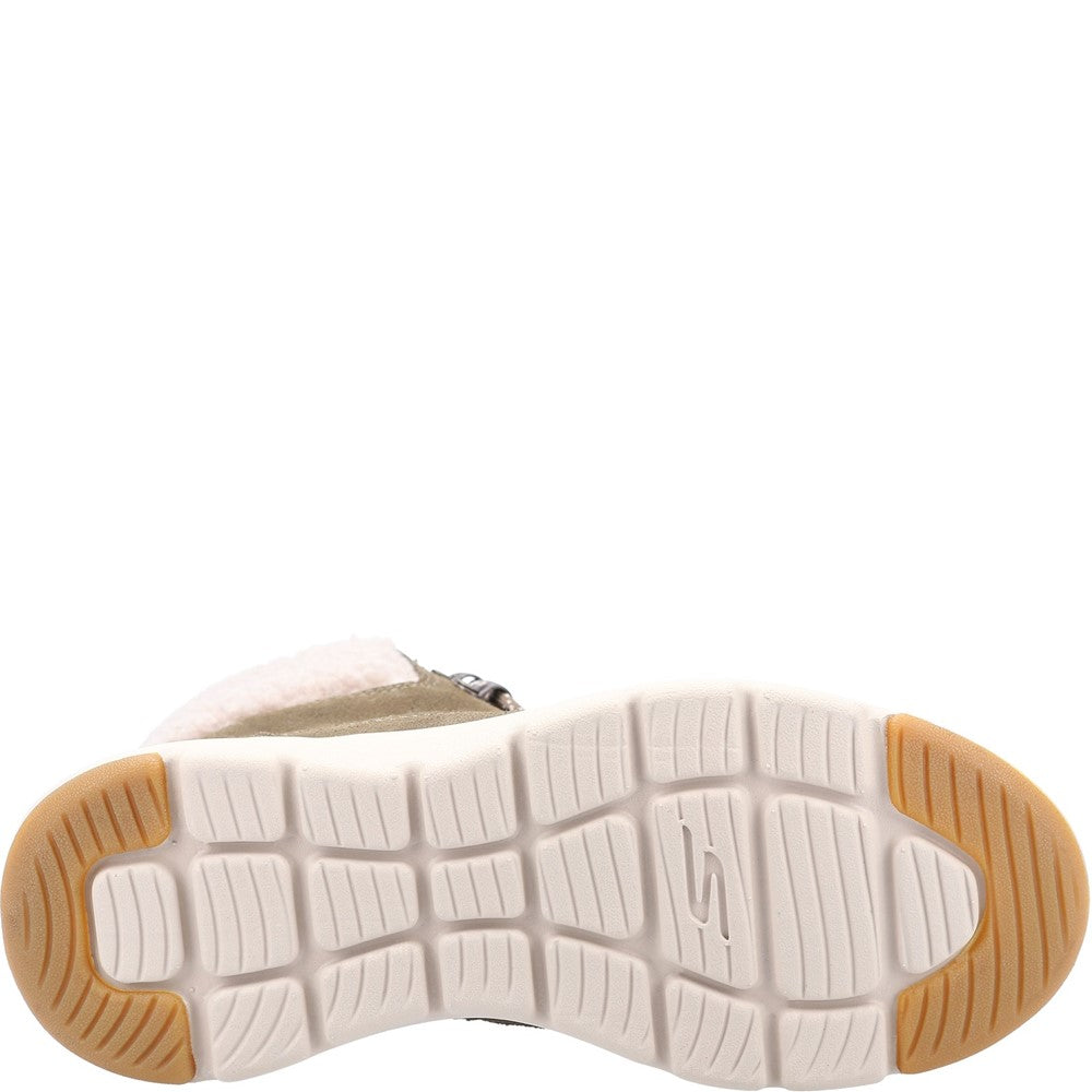 Skechers On-the-GO Glacial Ultra Woodlands Ankle Boots
