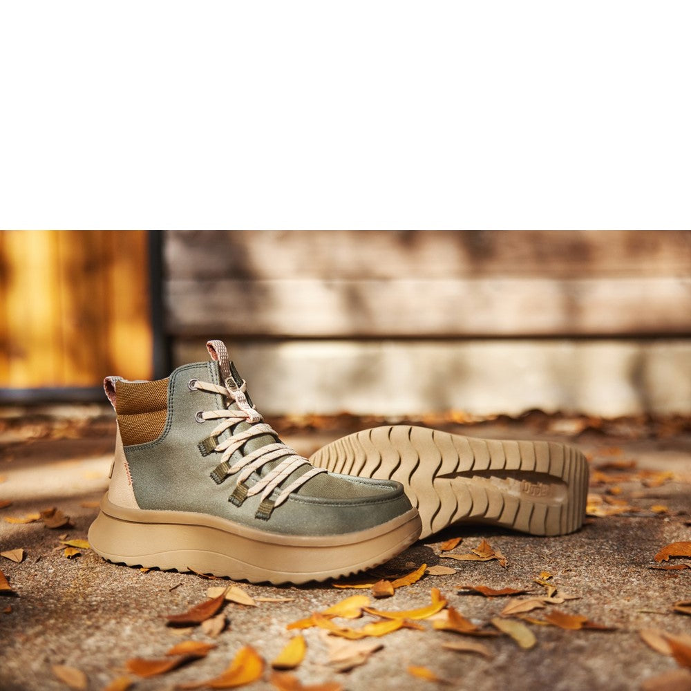 HEYDUDE Wendy Peak Apres Ankle Boots