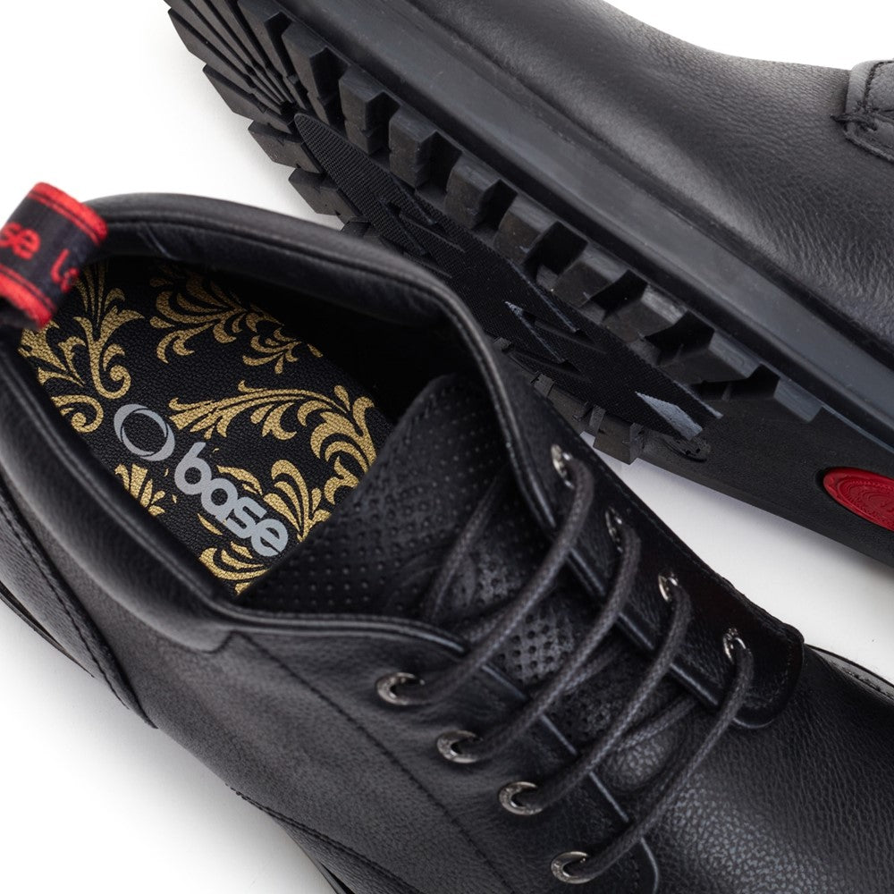 Base London Canmore Chukka Boot