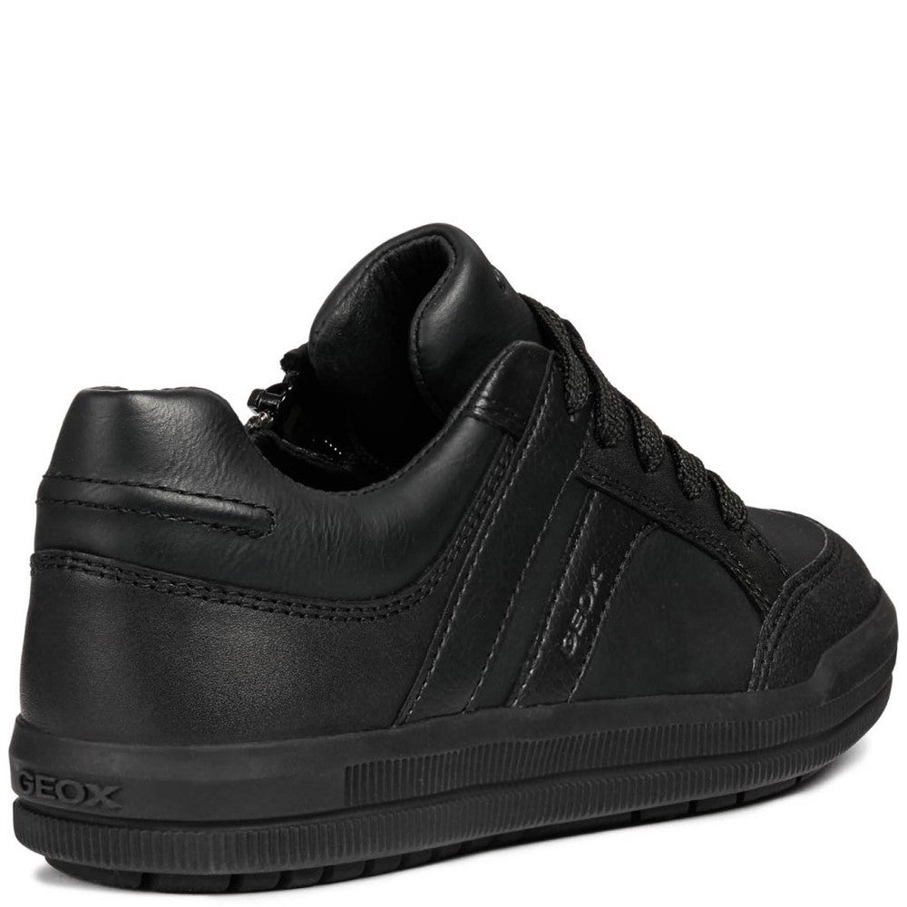 Geox J Arzach B. D Trainers Size 5