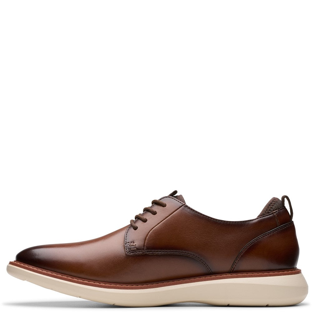 Clarks Brantin Plain Shoes