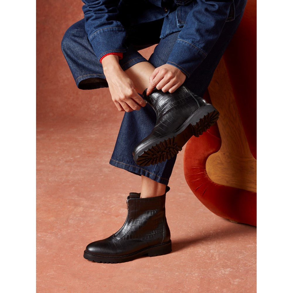 Hush Puppies Gena Front Zip Boot