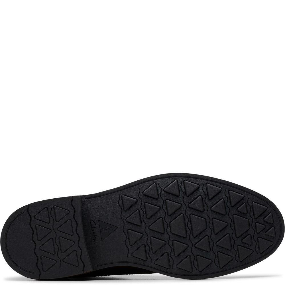 Clarks Newford Mid Boots Leather
