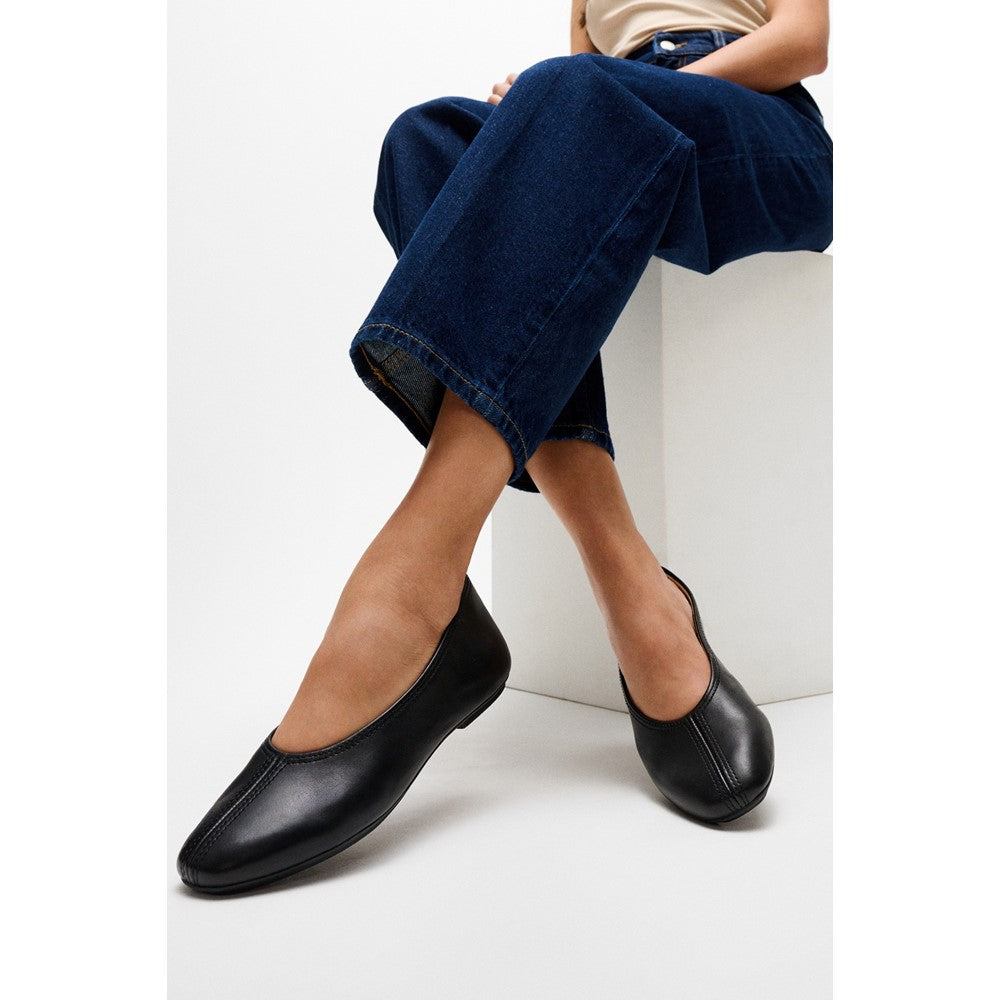 Fitflop Delicato High-Cut Flats