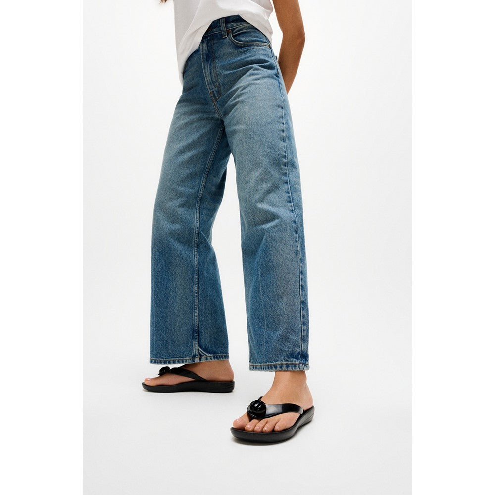 Fitflop iQushion Glossy-Button Flip-Flops