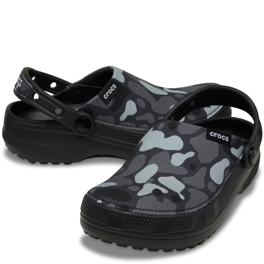 Crocs Unisex Classic Crafted Camo Clogs
