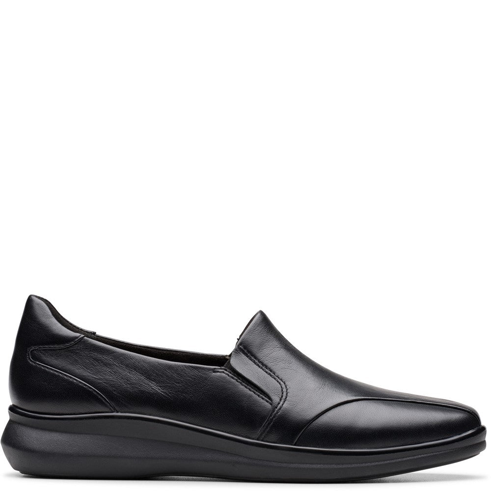 Clarks Lynell Edge Slip On Shoes
