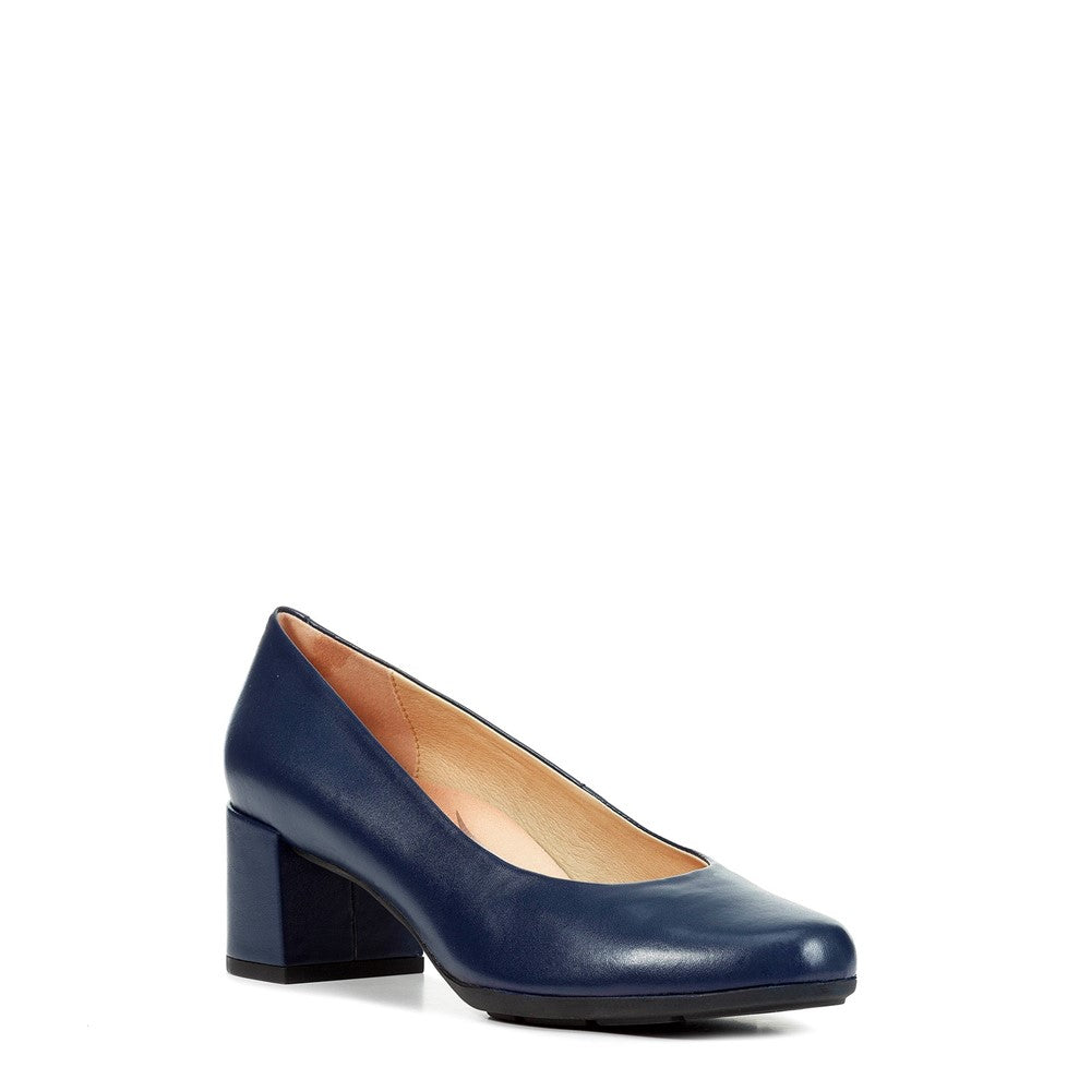 Geox Annya Court Shoe