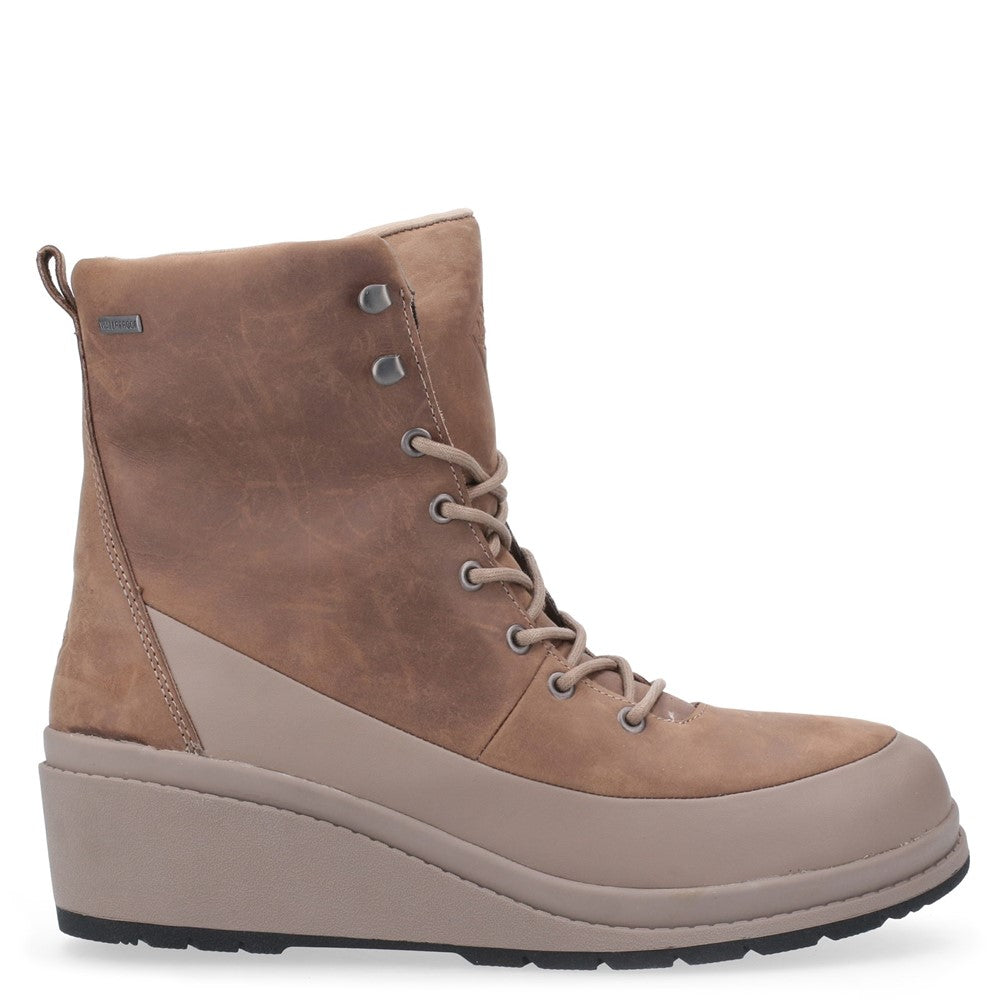 Muck Boots Liberty Leather Wedge Ankle Boots