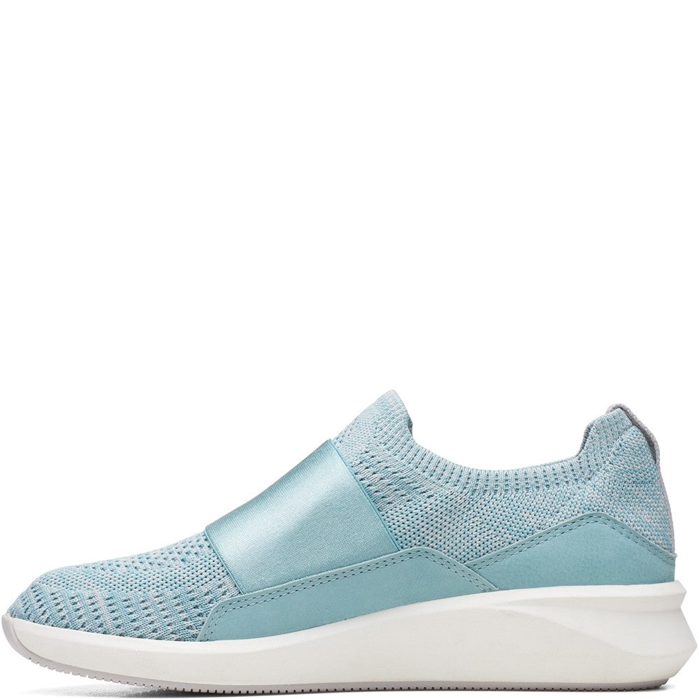 Clarks Un Rio Knit Shoes