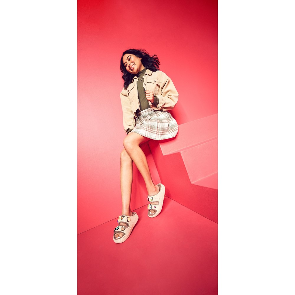 Crocs Unisex Classic Cozzzy Sandal