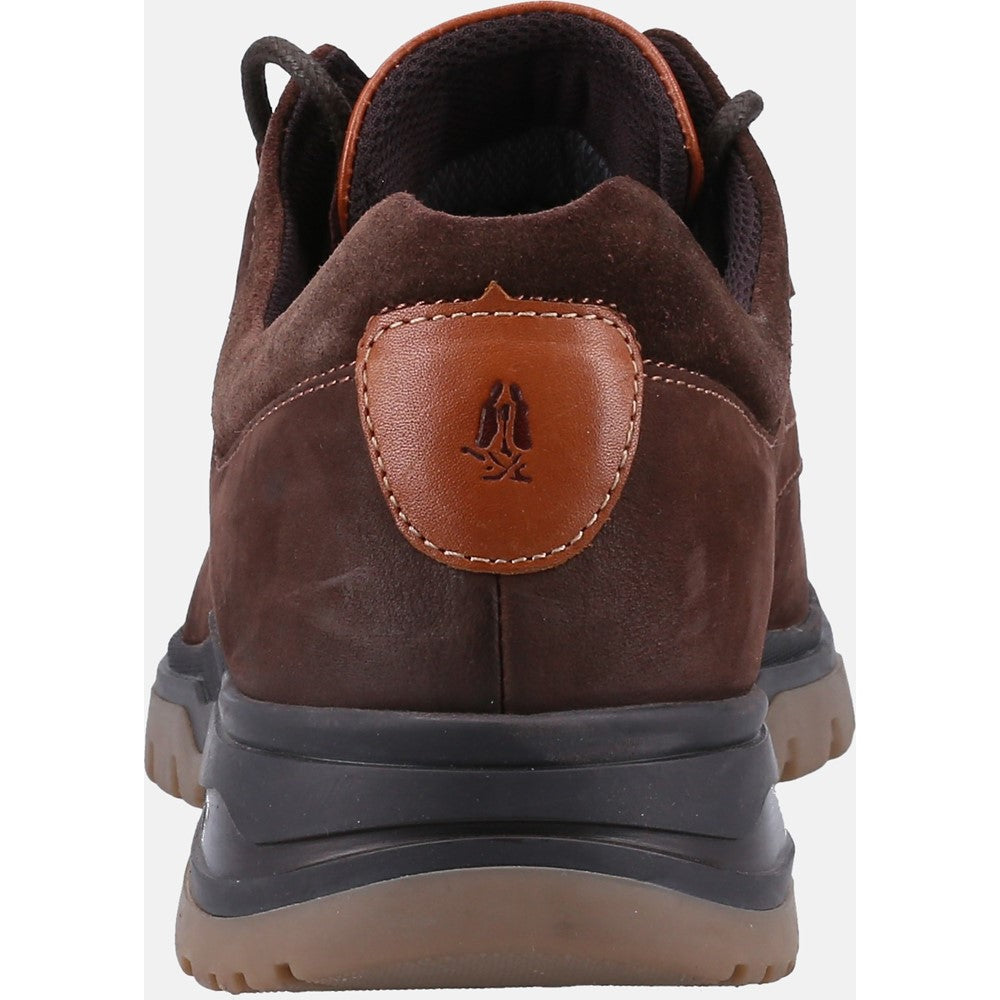Pele footwear shop