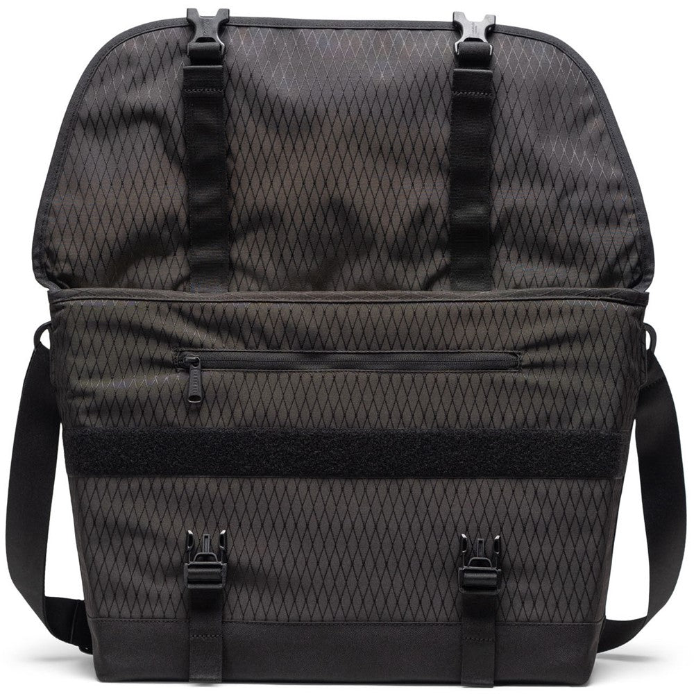 Herschel Bags Cove Messenger Bag