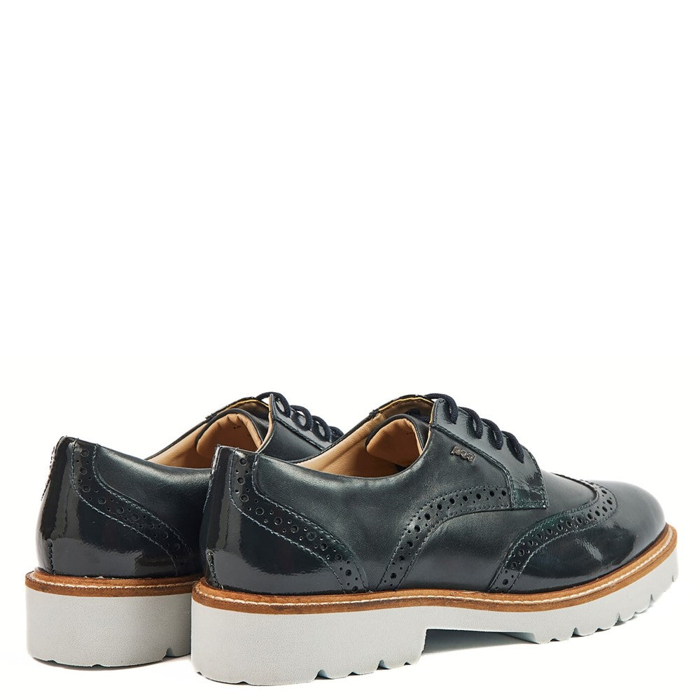 Pod Kortney Brogues