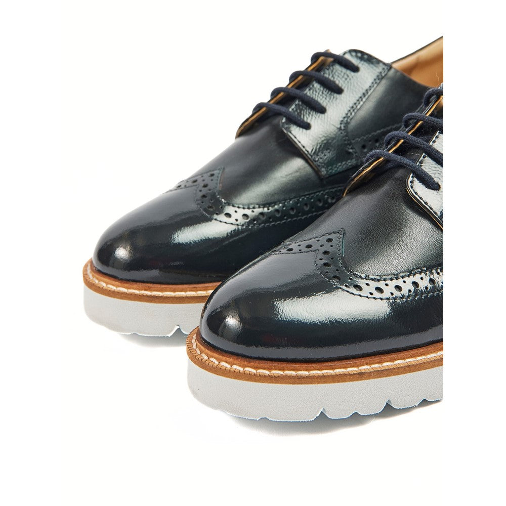 Pod Kortney Brogues