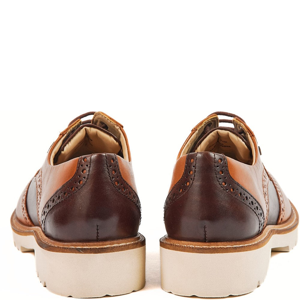Pod Kortney Brogues