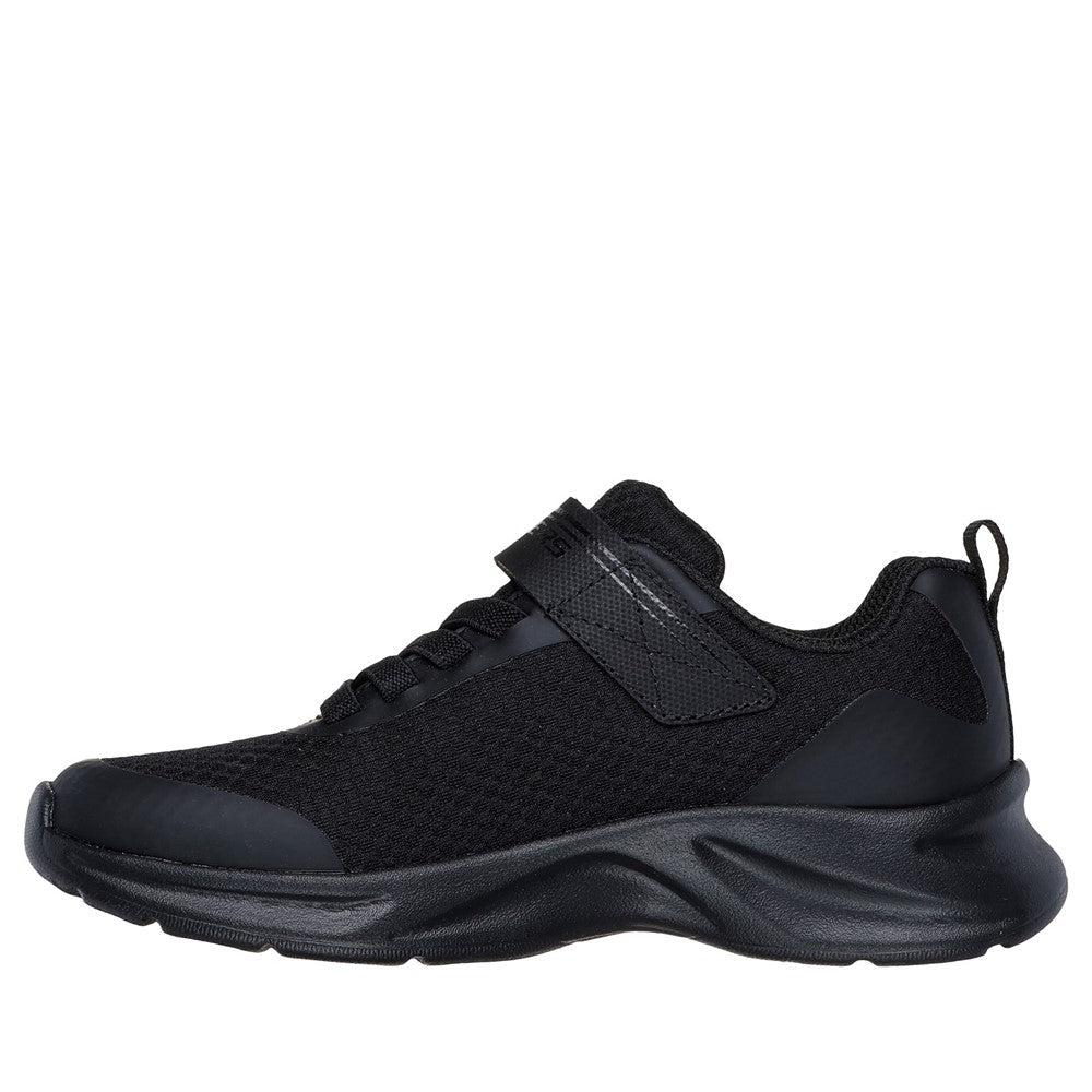 Skechers Dynamatic Swift Tread Trainer