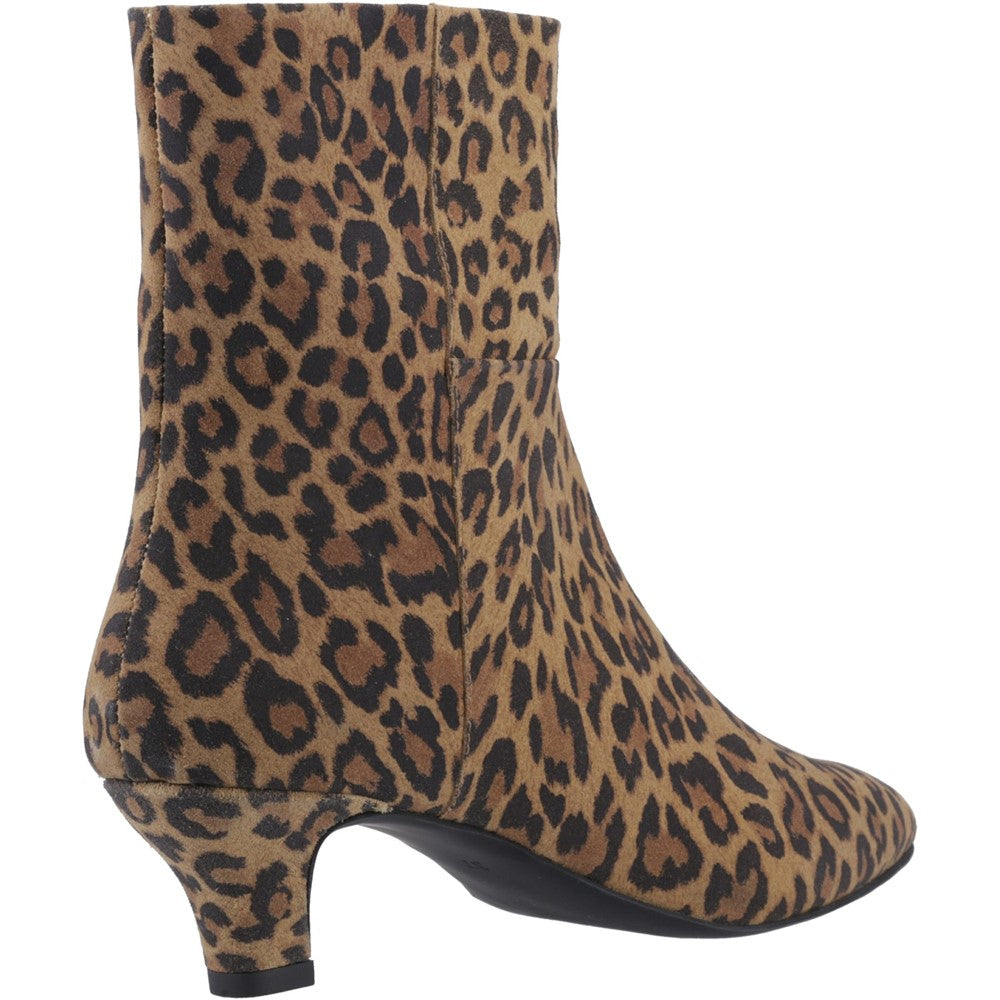 Hush Puppies Nahla kitten heel boots