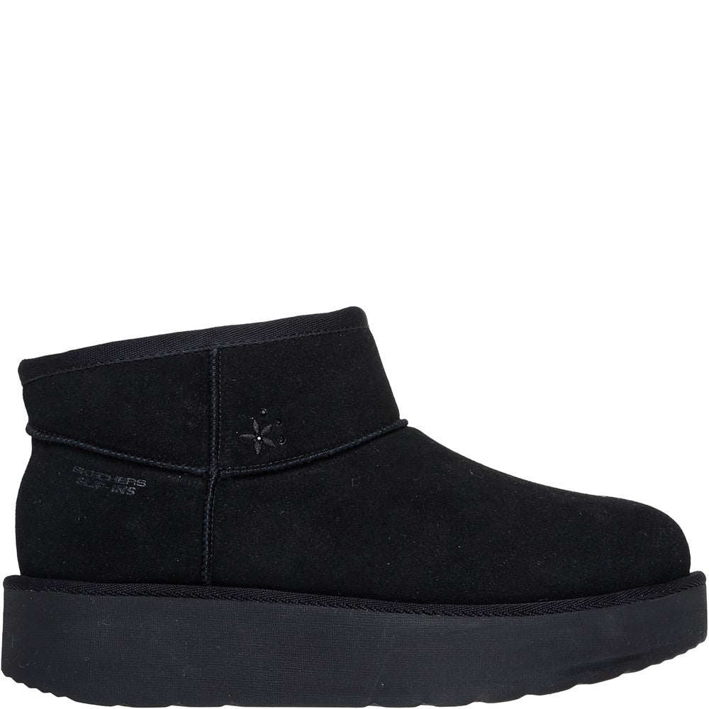 Skechers Keep Cozy Boots