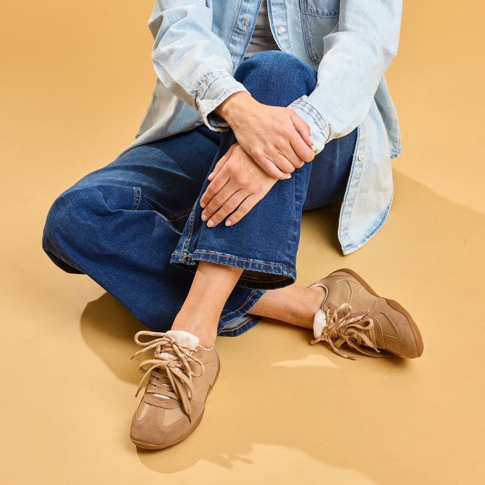 Hush Puppies Jovie Sneakers
