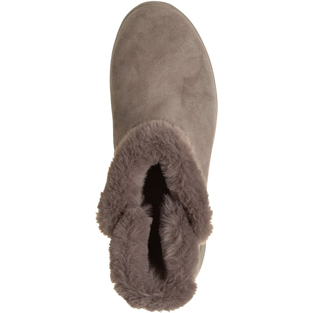 Skechers On-The-GO Stellar Cozy Step Boots