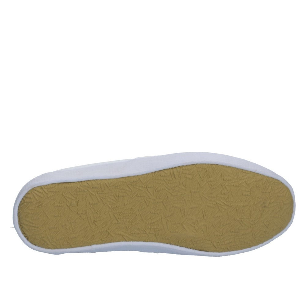 Mirak White Small Infant Plimsolls Size 4-5