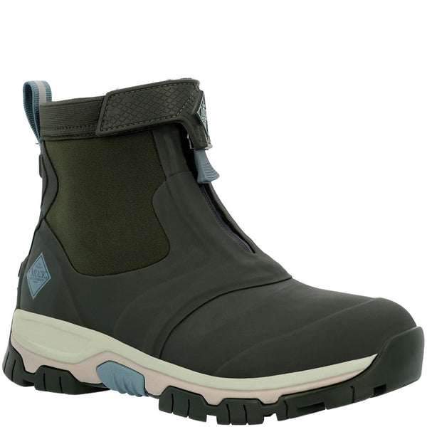 Muck boots with zipper top