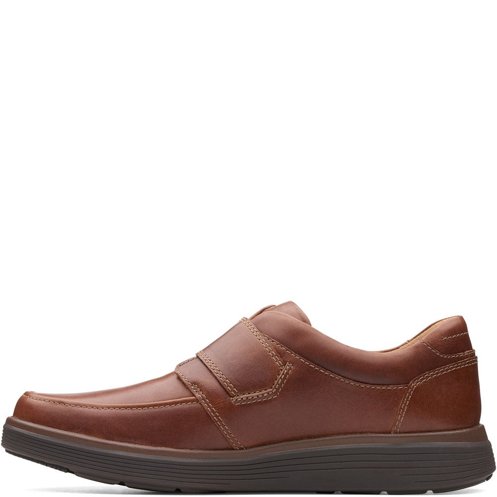 Clarks Un Abode Strap Riptape Shoes