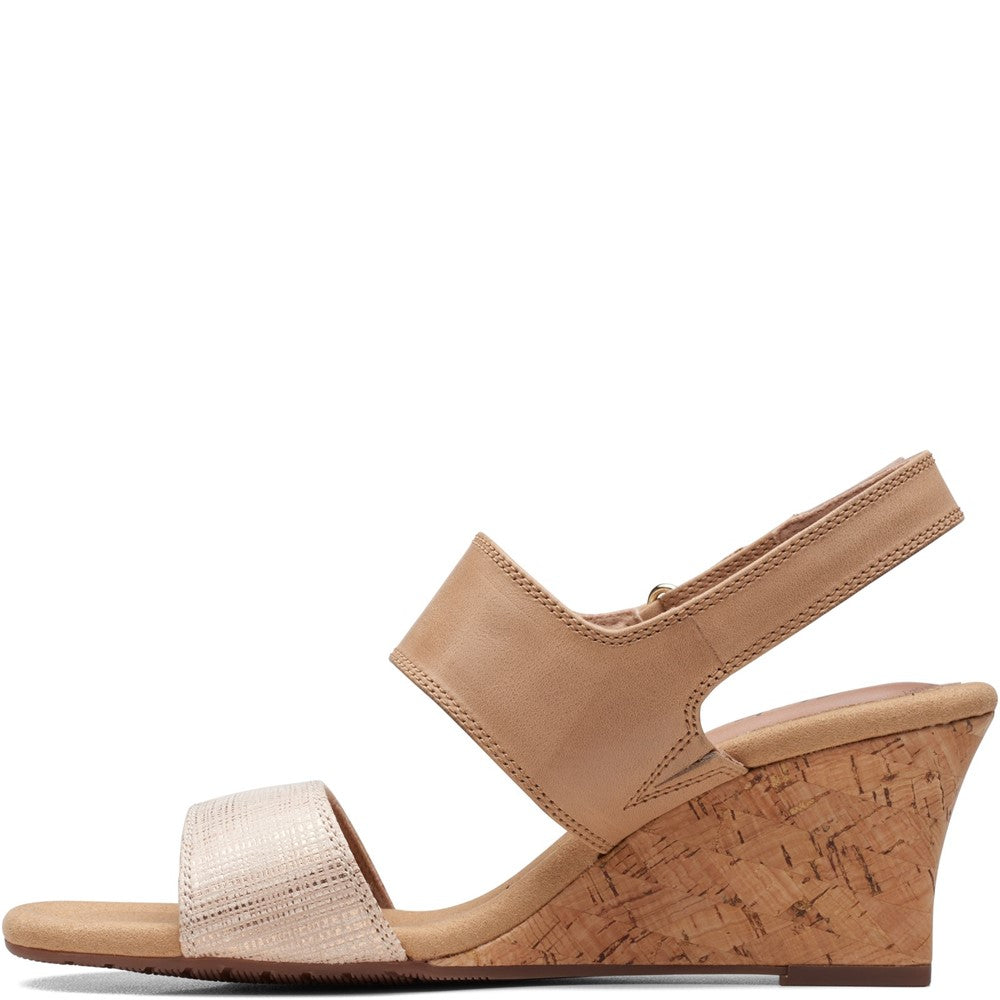 Clarks Kyarra Faye Sandals