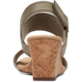 Clarks Kyarra Faye Sandals