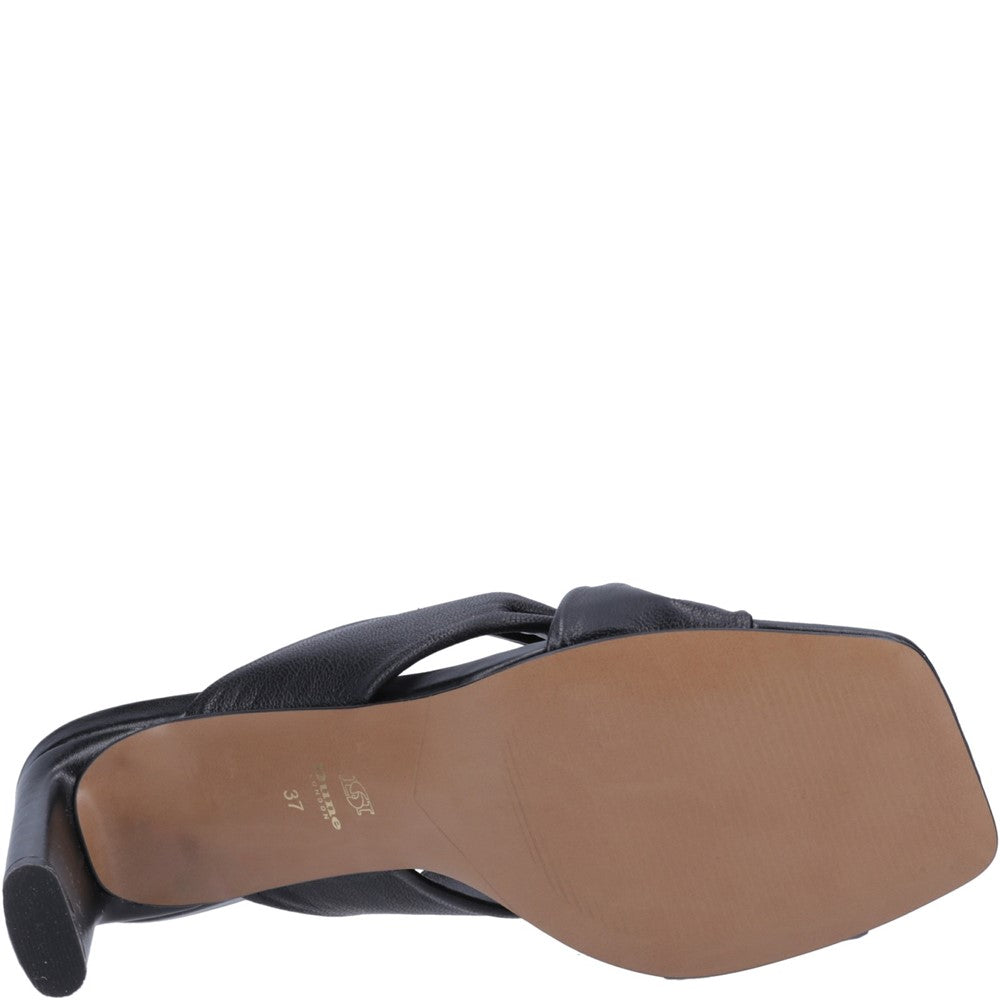 Dune Magnet Sandal